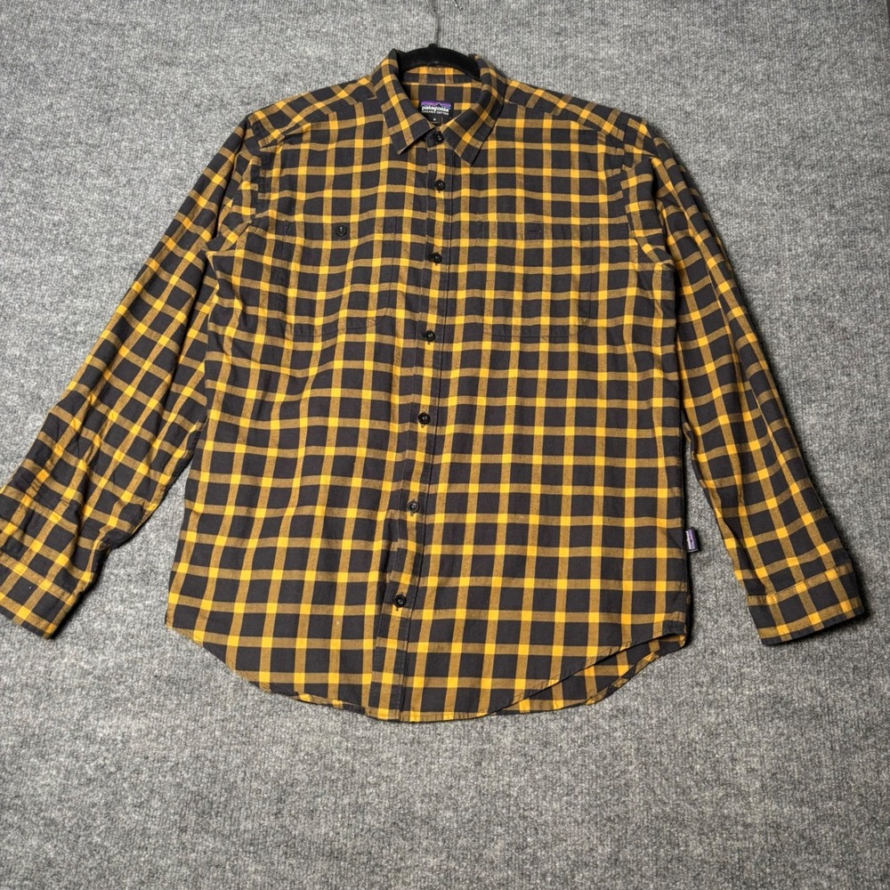 Patagonia Button Down Mens M Yellow Plaid Fjord Flannel Organic Cotton Shirt